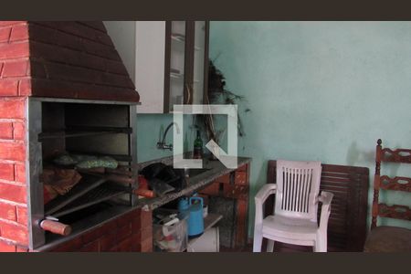 Sala 2 de casa para alugar com 3 quartos, 100m² em São Pedro, Osasco