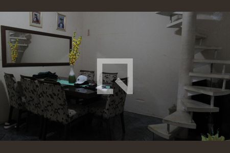 Sala 1 de casa para alugar com 3 quartos, 100m² em São Pedro, Osasco