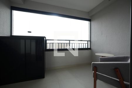 Varanda de kitnet/studio para alugar com 1 quarto, 28m² em Sacomã, São Paulo