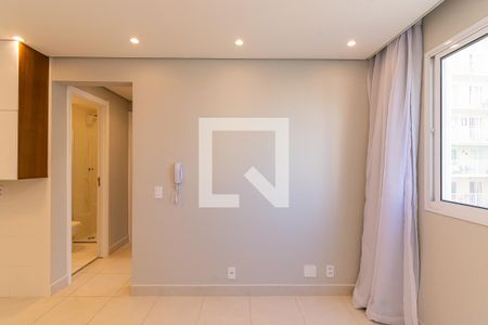 Sala de apartamento para alugar com 2 quartos, 33m² em Vila Ema, São Paulo