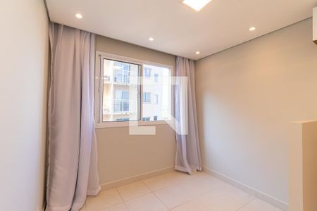 Sala de apartamento para alugar com 2 quartos, 33m² em Vila Ema, São Paulo