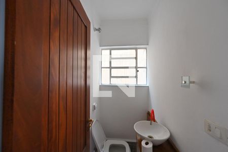 Lavabo de casa para alugar com 3 quartos, 290m² em Planalto Paulista, São Paulo