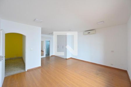 Suíte  de casa para alugar com 3 quartos, 290m² em Planalto Paulista, São Paulo