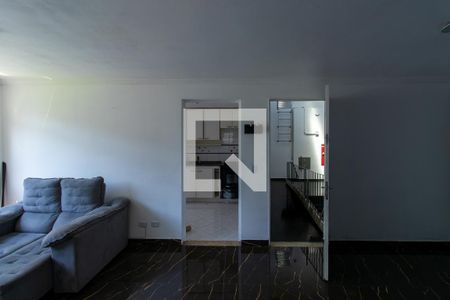 Sala de apartamento para alugar com 2 quartos, 55m² em Lajeado, Cotia