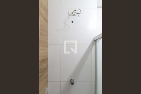 Banheiro de apartamento para alugar com 1 quarto, 42m² em Vila Constança, São Paulo