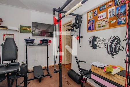 Quarto 1 de apartamento para alugar com 3 quartos, 177m² em Jardim Itu, Porto Alegre