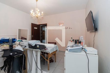 Suíte de casa à venda com 3 quartos, 140m² em Jardim Monte Azul, São Paulo