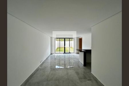 Casa à venda com 3 quartos, 179m² em Buritis, Belo Horizonte