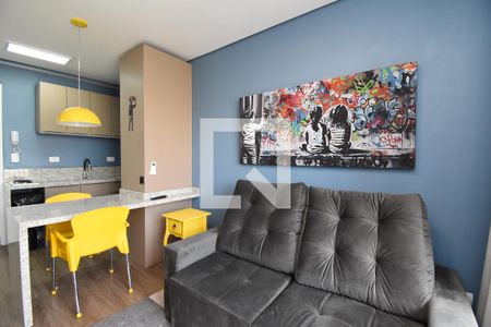 Sala e Cozinha de apartamento para alugar com 1 quarto, 31m² em Centro, Curitiba