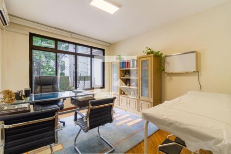 Casa à venda com 7 quartos, 444m² em Mirandópolis, São Paulo