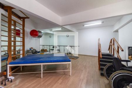 Casa à venda com 7 quartos, 444m² em Mirandópolis, São Paulo