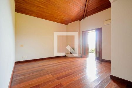 Casa à venda com 3 quartos, 980m² em Alphaville, Santana de Parnaíba