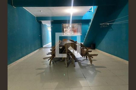 Casa à venda com 4 quartos, 200m² em Cidade Patriarca, São Paulo