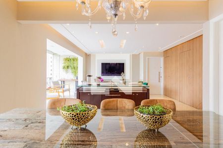 Apartamento à venda com 3 quartos, 136m² em Vila Mariana, São Paulo