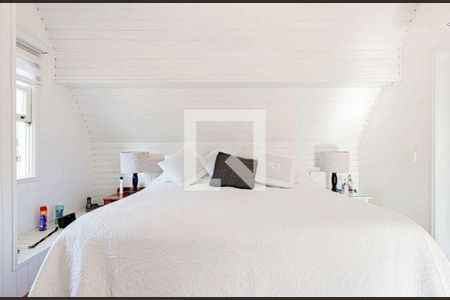 Casa à venda com 3 quartos, 338m² em Alphaville, Santana de Parnaíba