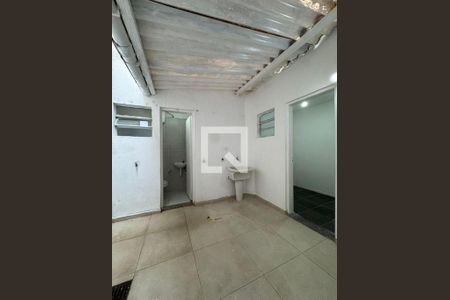 Casa à venda com 3 quartos, 126m² em Jardim Monte Azul, São Paulo