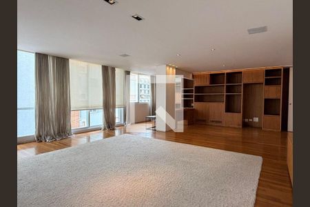 Apartamento à venda com 2 quartos, 218m² em Jardim Paulista, São Paulo