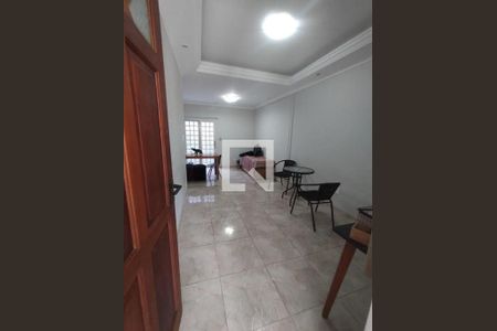 Casa à venda com 3 quartos, 200m² em Conjunto Habitacional Trevo, São Bernardo do Campo
