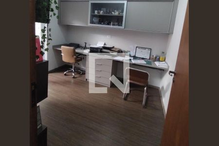 Casa à venda com 3 quartos, 200m² em Conjunto Habitacional Trevo, São Bernardo do Campo