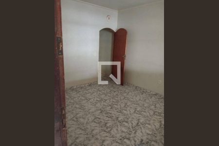 Casa à venda com 2 quartos, 180m² em Jardim Las Vegas, Santo André