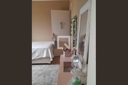 Casa à venda com 3 quartos, 144m² em Utinga, Santo André