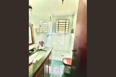 Casa à venda com 4 quartos, 330m² em Vila Junqueira, Santo André