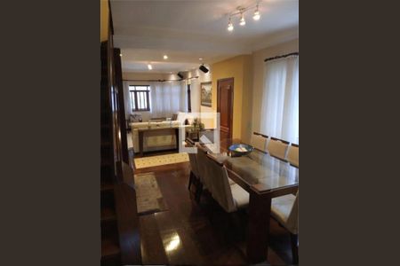 Casa à venda com 3 quartos, 200m² em Butantã, São Paulo