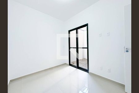 Apartamento à venda com 2 quartos, 40m² em São Lucas, São Paulo