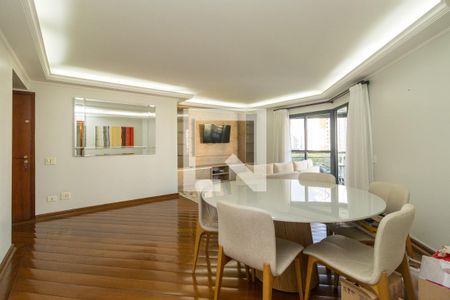Sala de apartamento à venda com 4 quartos, 130m² em Jardim Avelino, São Paulo