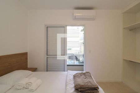 Quarto 2 de apartamento para alugar com 2 quartos, 71m² em Sumaré, São Paulo
