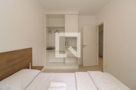Quarto 1 de apartamento para alugar com 2 quartos, 71m² em Sumaré, São Paulo