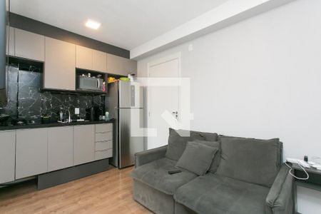 Sala / Cozinha  de apartamento à venda com 2 quartos, 32m² em Cidade Antônio Estêvão de Carvalho, São Paulo