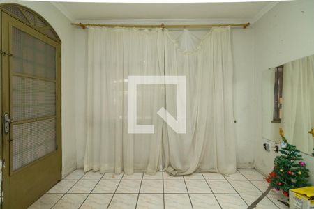 Sala de casa para alugar com 3 quartos, 115m² em Parque Sao Rafael, São Paulo