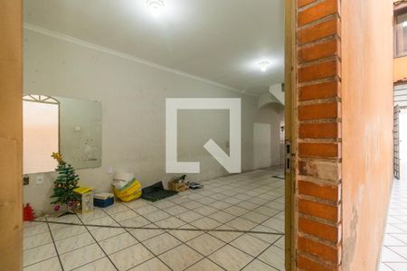 Sala de casa para alugar com 3 quartos, 115m² em Parque Sao Rafael, São Paulo