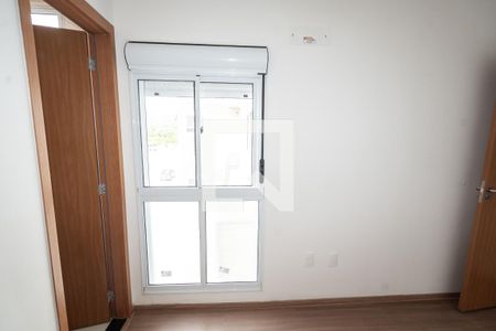 Suíte de apartamento à venda com 2 quartos, 53m² em Jardim Itu, Porto Alegre