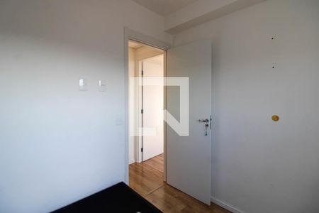 Quarto 1 de apartamento para alugar com 2 quartos, 42m² em Jardim Maria Duarte, São Paulo