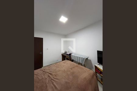 Casa 1 - Quarto 2 de casa para alugar com 5 quartos, 300m² em Jardim Patente, São Paulo