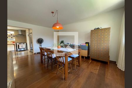 Sala de apartamento à venda com 3 quartos, 115m² em Caxingui, São Paulo