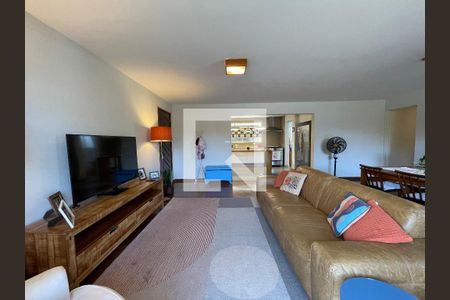 Sala de apartamento à venda com 3 quartos, 115m² em Caxingui, São Paulo