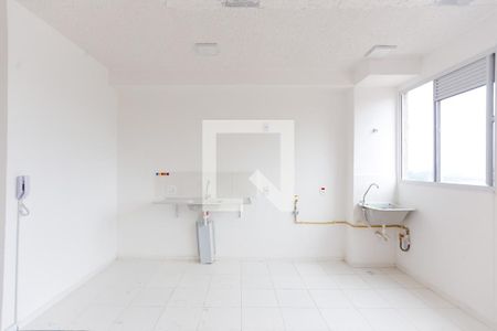 Apartamento para alugar com 2 quartos, 40m² em Jardim Gilda Maria, São Paulo