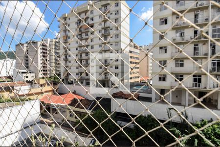 Quarto 1 de apartamento à venda com 2 quartos, 67m² em Grajaú, Rio de Janeiro