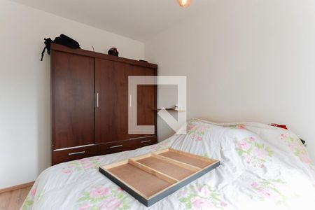Quarto 1 de apartamento para alugar com 2 quartos, 42m² em Vila Nova Cachoeirinha, São Paulo