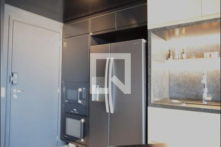 Cozinha de apartamento à venda com 1 quarto, 70m² em Vila Madalena, São Paulo