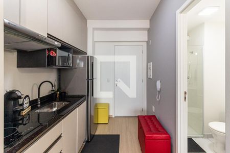 Cozinha de kitnet/studio para alugar com 1 quarto, 25m² em Consolação, São Paulo