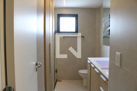 Banheiro de apartamento à venda com 1 quarto, 36m² em Pompeia, São Paulo