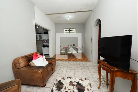 Sala de casa à venda com 2 quartos, 384m² em Eldorado, Contagem