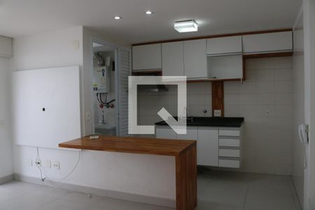 Sala de apartamento para alugar com 1 quarto, 42m² em Vila Anglo Brasileira, São Paulo