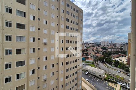 Vista da Sala  de apartamento para alugar com 2 quartos, 45m² em Vila Satúrnia, Campinas