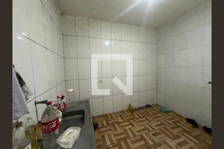 Cozinha de casa para alugar com 1 quarto, 25m² em Parque dos Camargos, Barueri