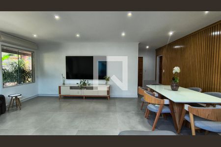 Sala de casa de condomínio à venda com 4 quartos, 400m² em Vargem Grande, Rio de Janeiro